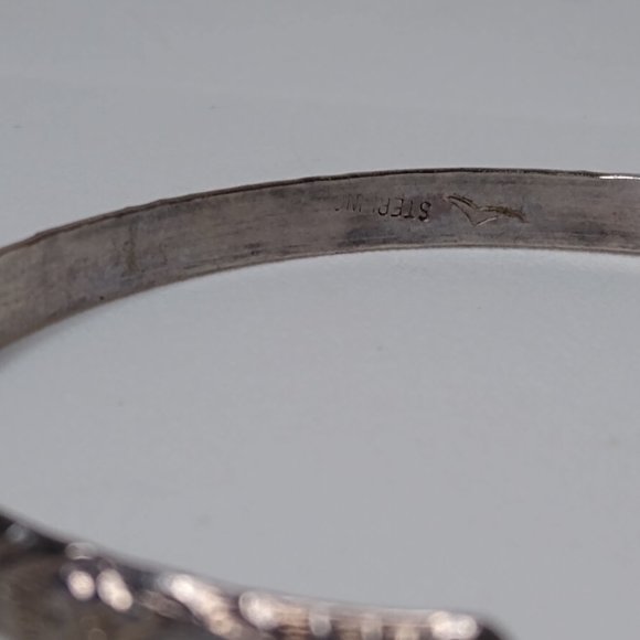 Vintage Small Sterling Decorative Open Bangle - Picture 5 of 14
